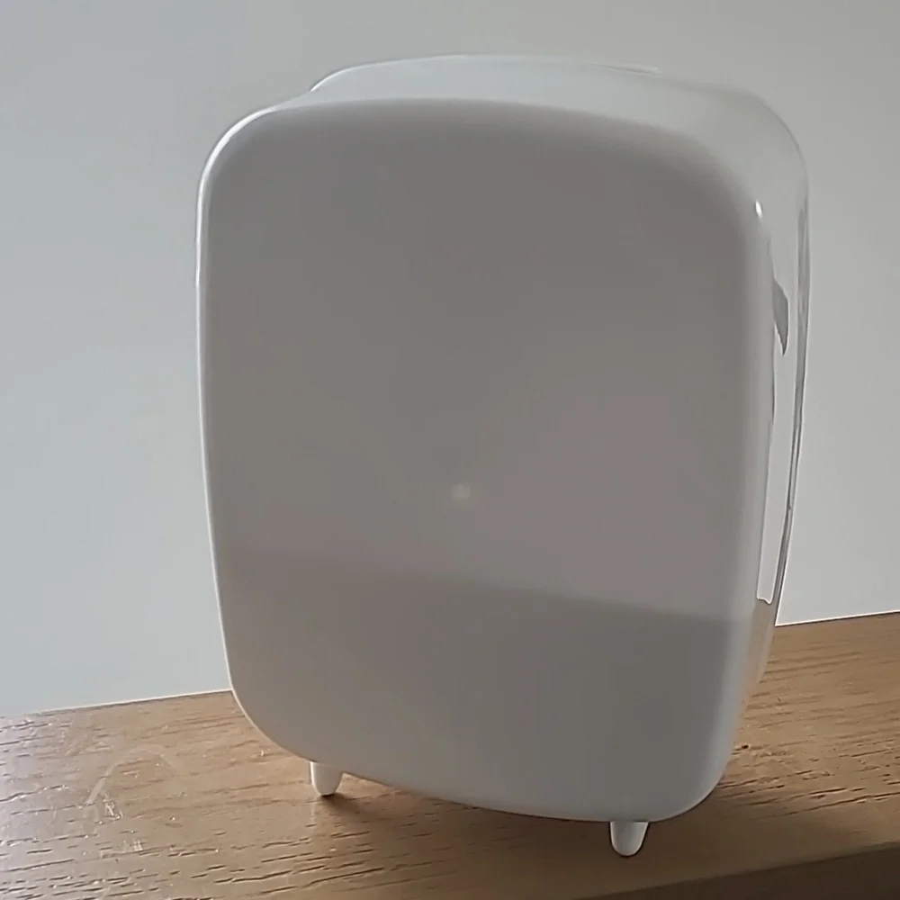 Compact White Makeup/Skincare Organizer